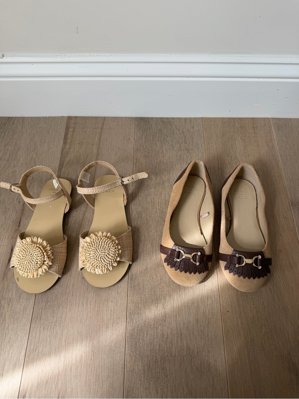 Janie and Jack Beige Girls Sandals and Tassel Flats Set, size 12